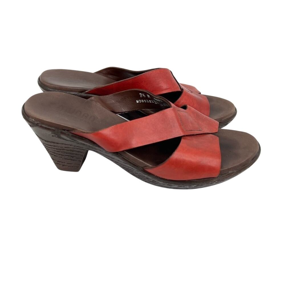 Munro sandals women's 7.5 cross strap slip on open toe heeled red leather